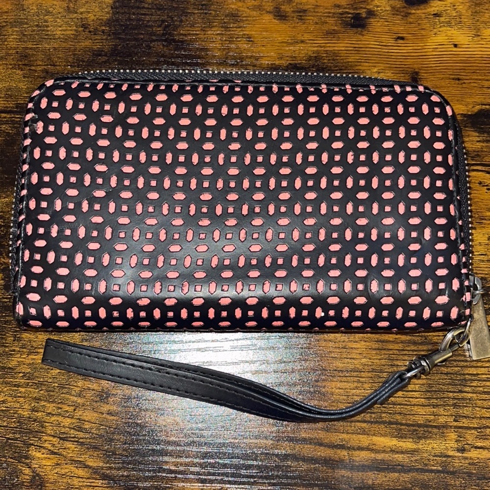 Wristlet